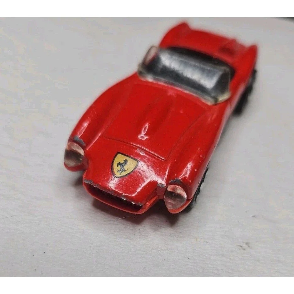 1990 Hot Wheels FERRARI 250 TR Red Black Interior Thailand
